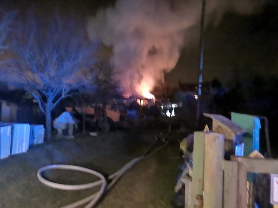 Lakóház égett Szigetmonostoron