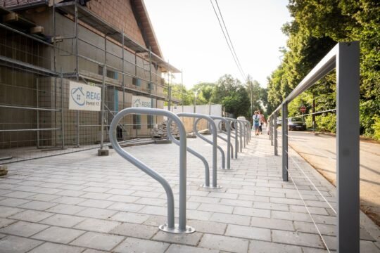 Műszaki átadás a Vasút soron