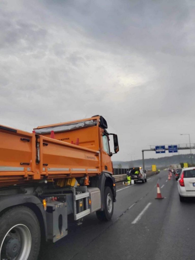 Újabb szakaszt zárnak le burkolatfelújítási munkálatok miatt az M0-s autóúton