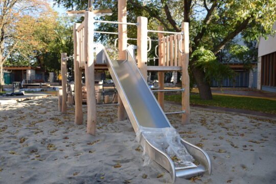 Januártól birtokba vehetik a gyerekek a Vasút soron épülő óvodát