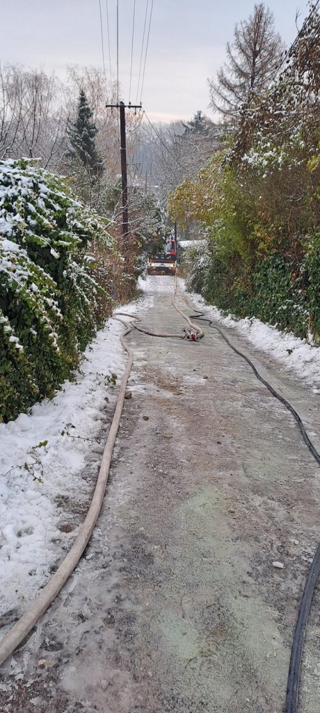 Kigyulladt egy garázs