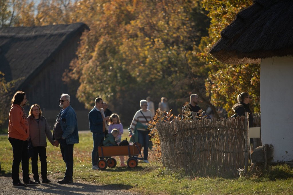 Szent Márton nyomában: Hagyományok és ízek a Skanzenben