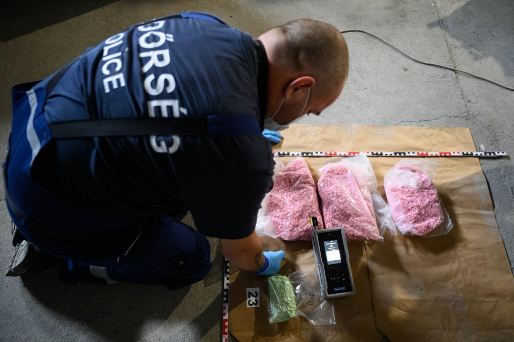 152 kiló kokain, 226 milliós vagyon a rendőrök kezén