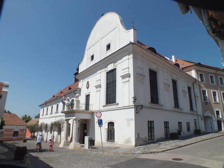 Módosult Szentendre Építési Szabályzata