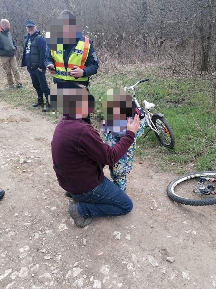 Eltűnt kisgyermekhez riasztották a Kutató-Mentőket vasárnap