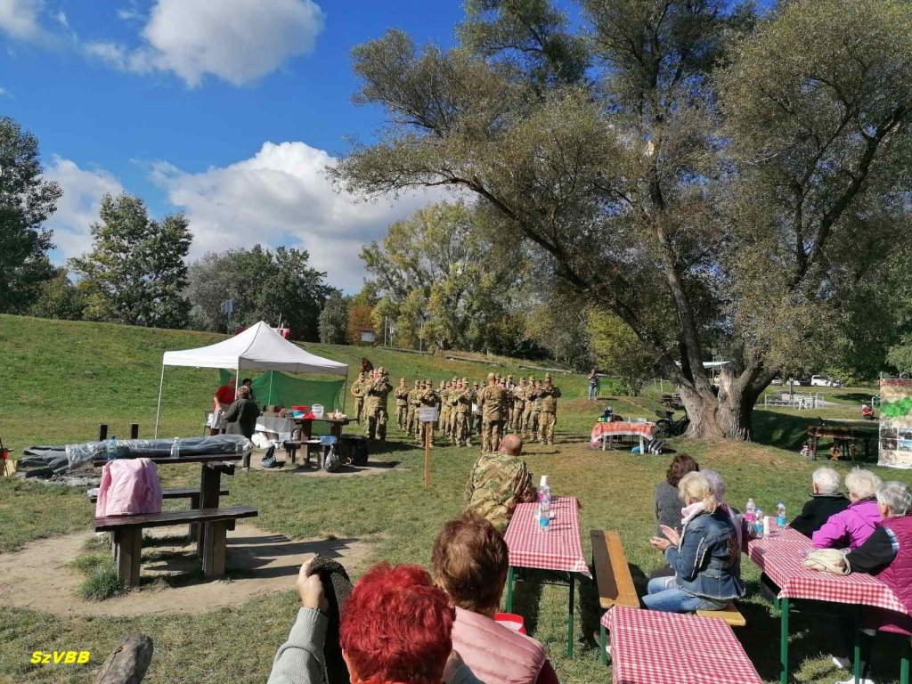 Szentendrei Rendőrkapitányság előadást tartott az „unokázós” csalásokra. 