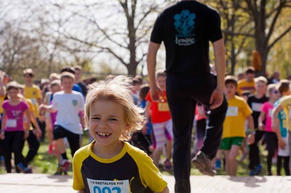 Őszi tófutás Budakalászon