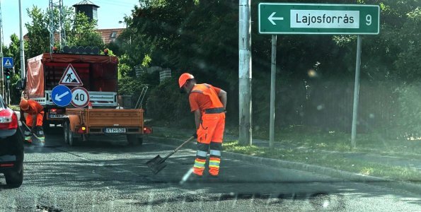 Kátyúzási munkálatok lassíthatják a forgalmat a 11-es főúton Szentendrén