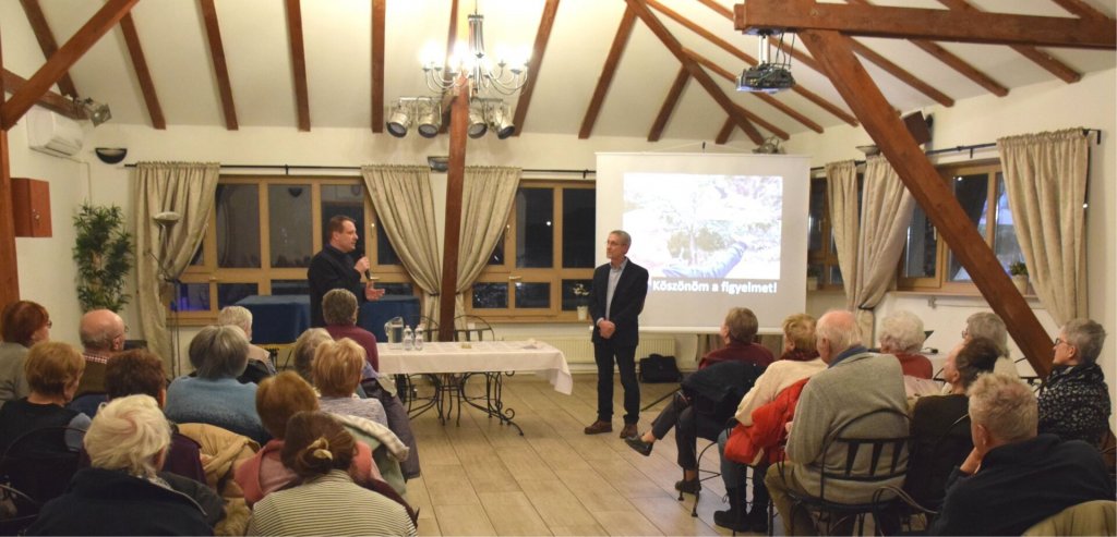 Dr. Göbl Richárd előadásával folytatódott az Alzheimer Café