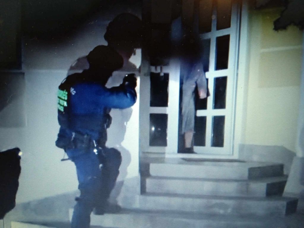 Családtagját fenyegette az idős férfi