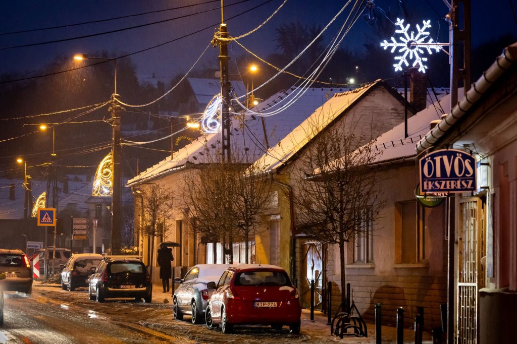  Szombaton fellobban Budakalász első adventi gyertyája