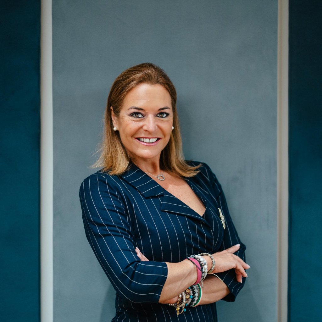 Új midibuszjárat indul a Pásztor révhez, sűrűbb közlekedés Kisoroszi felé