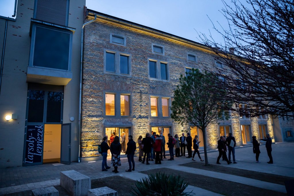 Inflow – Kortárs művészi ékszerek a világ minden tájáról a MűvészetMalomban