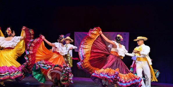 Hagyományőrzés és népzene Szentendrén – Nemzetközi Néptáncfesztivál