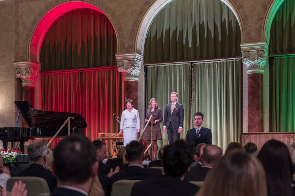 Richter Sára textilművész, képzőművész hétvégén Munkácsy Mihály-díjban részesült