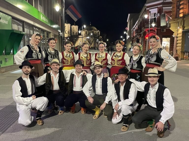 Sikeres nemzetközi szereplés a čačaki folklórfesztiválon