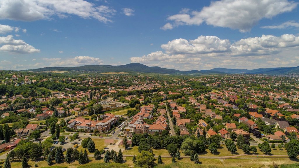 Módosul a korlátozás a hosszú hétvégére Budakalászon