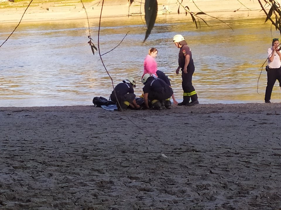 Elsüllyedt egy kajakos a Dunában, Szentendrén