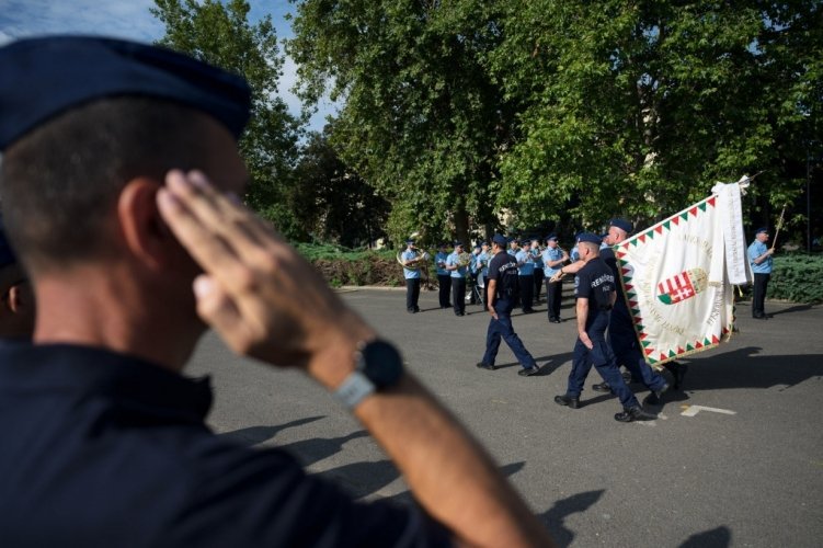 Rendőrségi karrier roma fiataloknak a 2025/2026-os tanévben