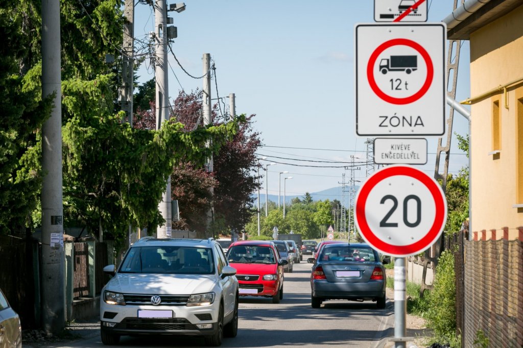 Holnaptól új forgalmi rend lép életbe