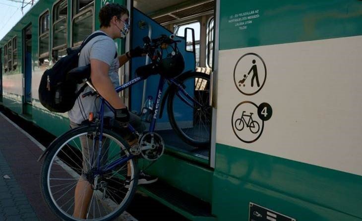 Segítsen az elővárosi közlekedés fejlesztésében