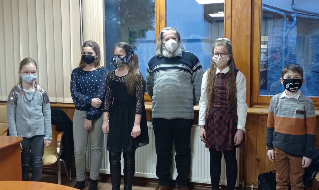 Átvehették díjaikat a meseíró pályázat legjobbjai