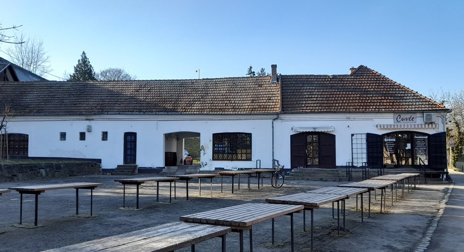 Bérbe vehető helyiség a Bükköspart 34.-ben