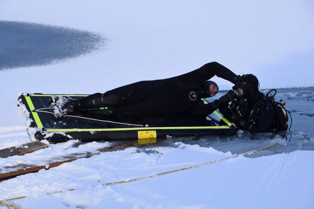 Jégről mentés az Omszk-tavon! - Gyakorlat