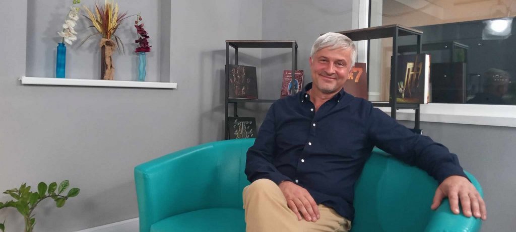 Szentendrei Japánkert, mint eleven festmény