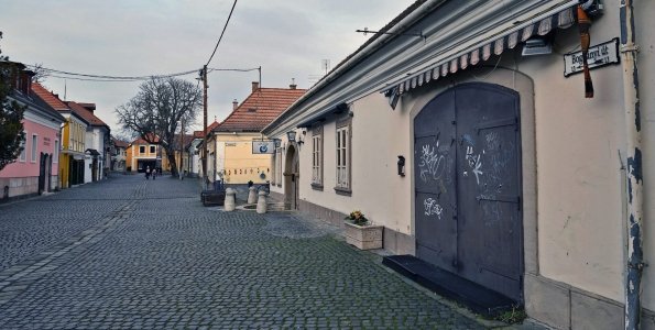 Elterelik a forgalmat, megkezdik a csapadékvíz-elvezetés munkálatait