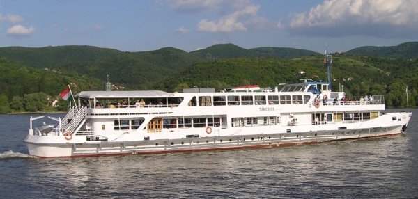 Változások az esztergomi kirándulóhajó menetrendjében 