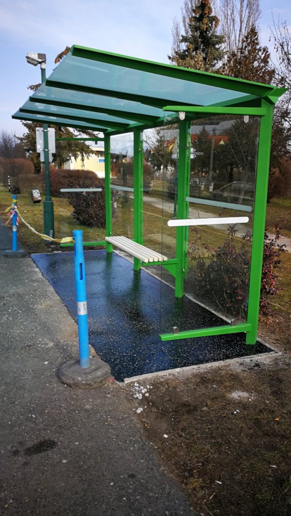 Újabb fejlesztések a HÉV-megállók területén