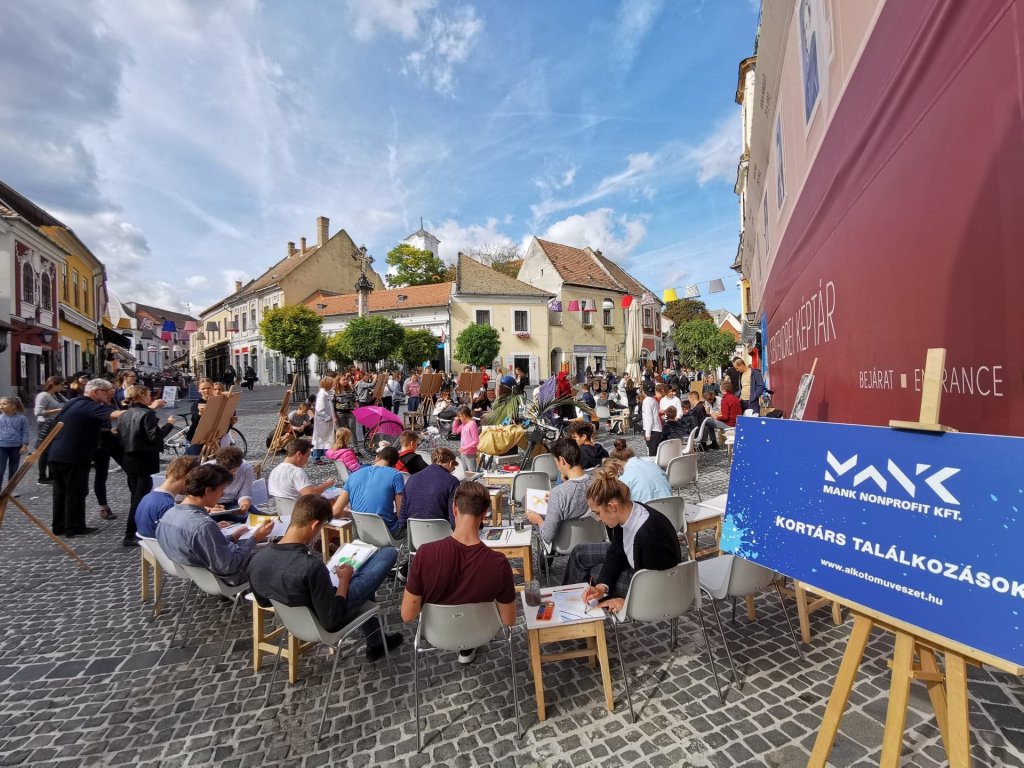 Festészeti flashmob volt Szentendrén
