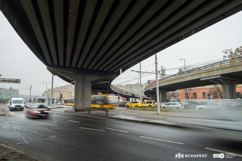 Pénteken kezdődik a Flórián téri felüljáró felújításának előkészítő fázisa