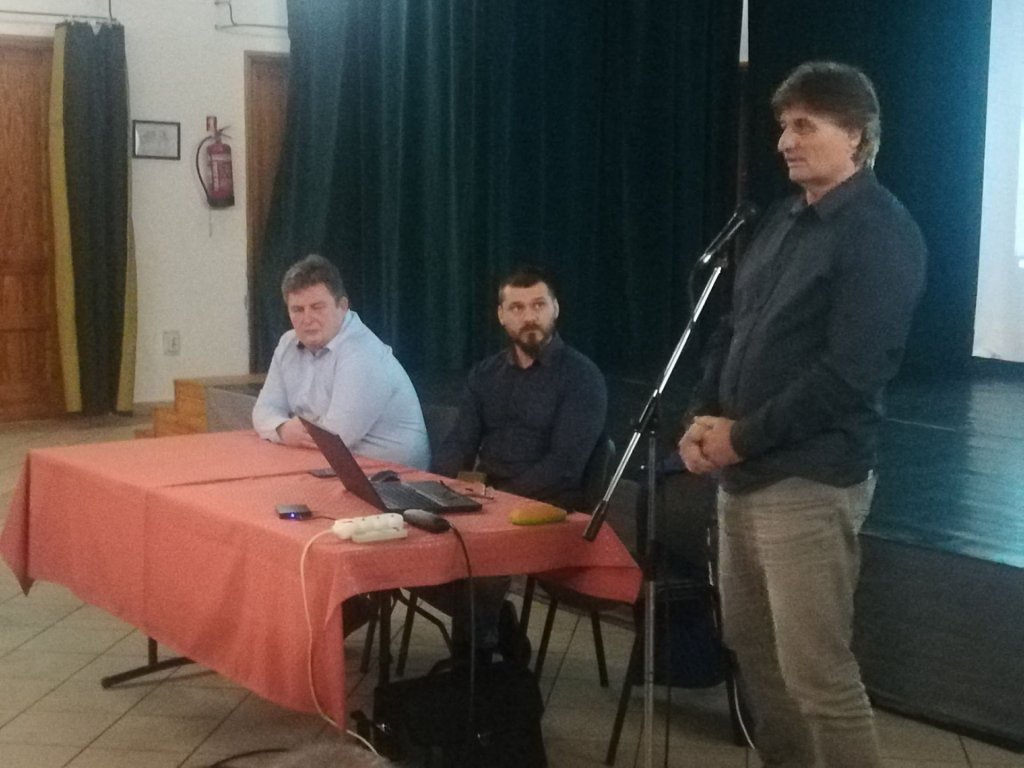 Tervismertető tájékoztatót tartottak a Gerinc utca lakóinak