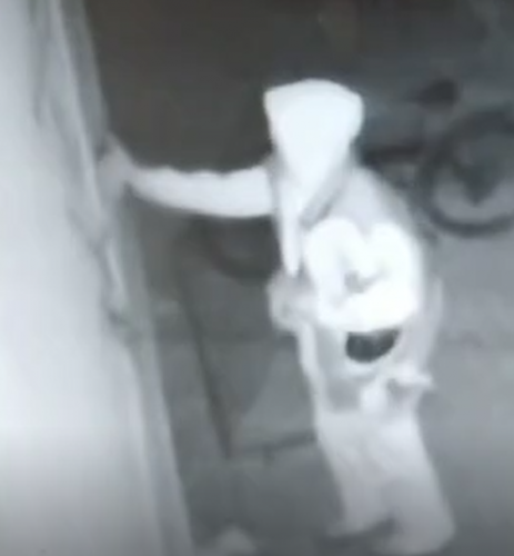 Graffitiző férfit keresnek a rendőrök