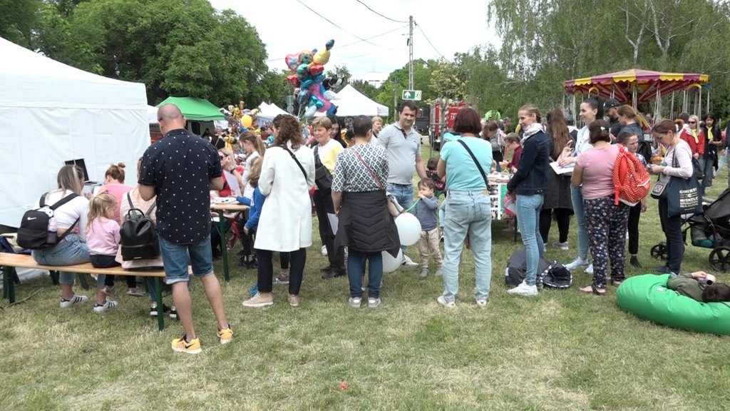 Városi Gyereknap a Czóbel parkban