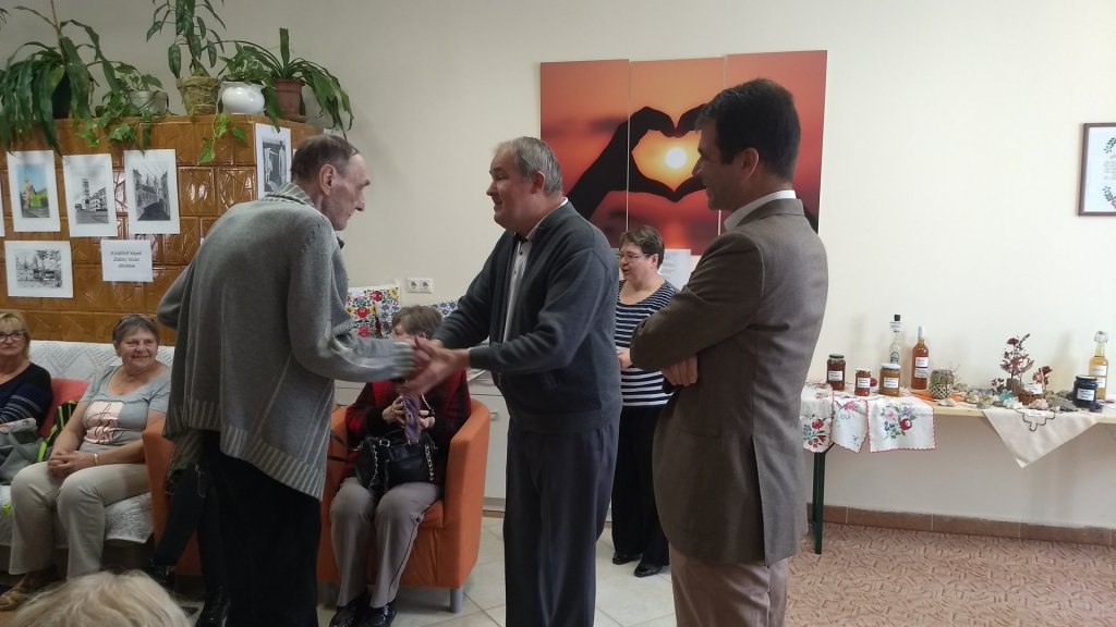 Értékek a stelázsiról