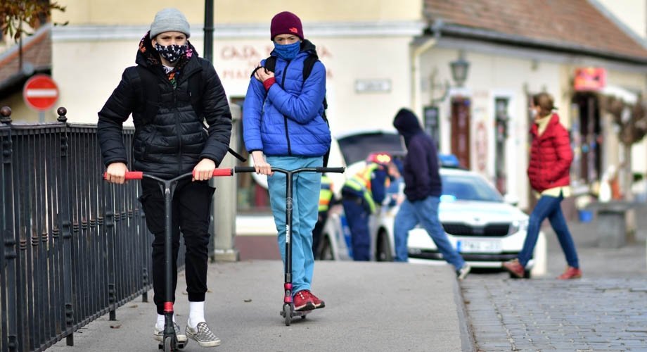 Felhatalmazta az intézményvezetőket a polgármester