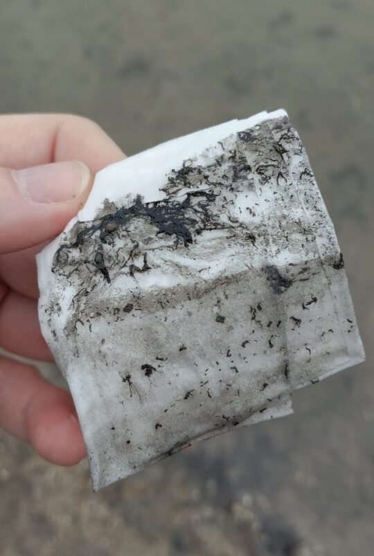 Olajszerű anyag az Omszk-tavon – hatósági vizsgálat indult