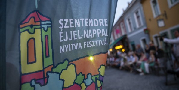 Szentendre Éjjel-Nappal Nyitva: érdemes tömegközlekedéssel, gyalog érkezni a fesztiválra