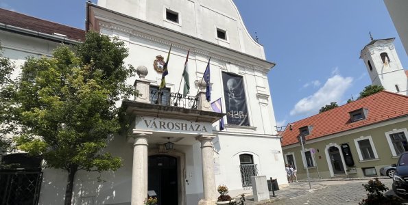 Közmeghallgatást tart Szentendre Város Önkormányzata június 30-án