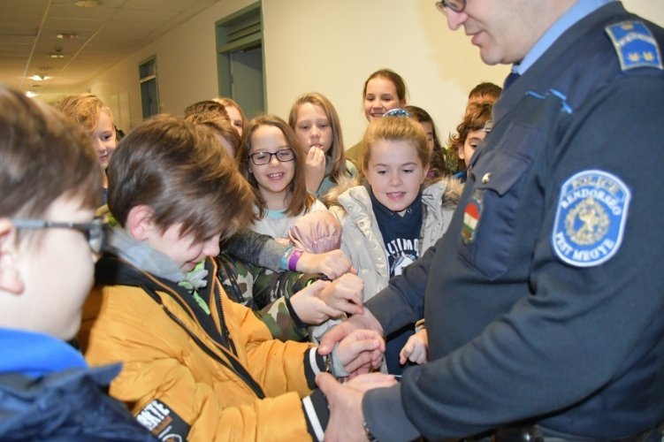 Pályaorientációs nap a Szentendrei Rendőrkapitányságon