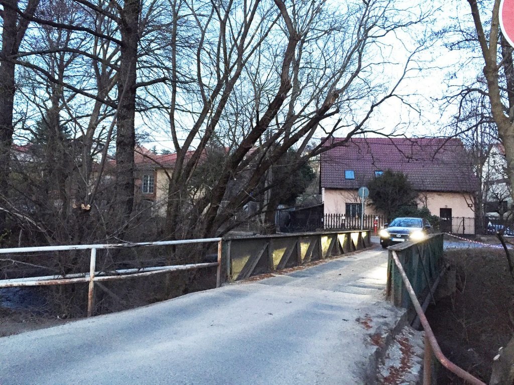 Megújulhat a János utcai híd