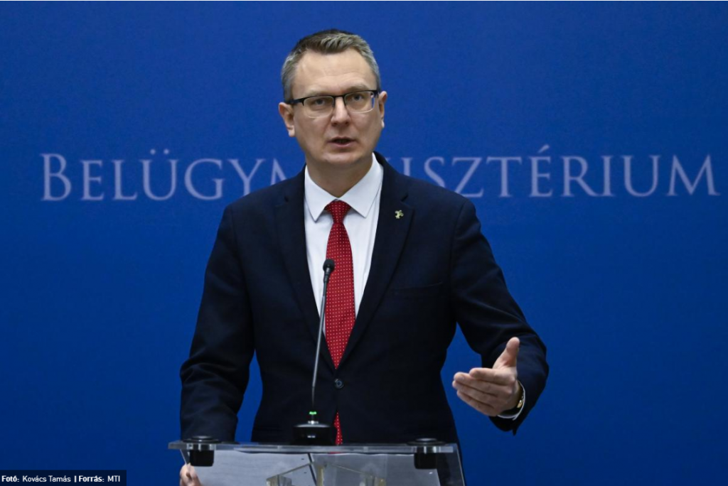 Rétvári Bence: jól vizsgázott az új alapellátási ügyeleti rendszer