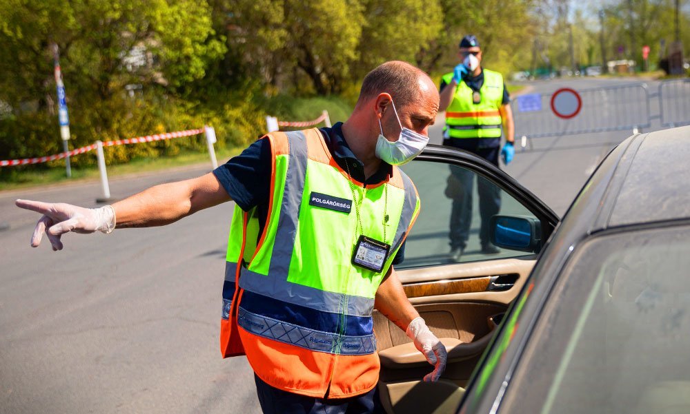 Hétfőtől megszűnnek a kijárási korlátozások Pest megyében