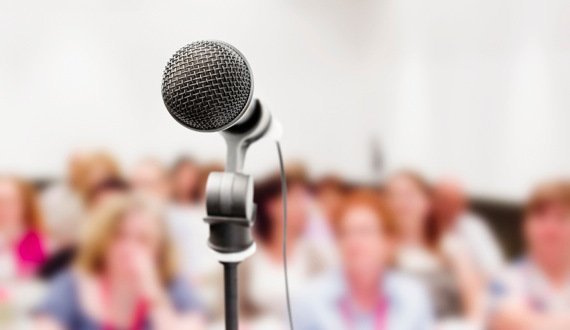 Közmeghallgatás a Faluházban 