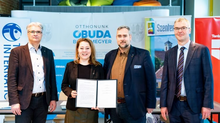 Együttműködési megállapodást írtak alá az átlátható és nyitott részvételi költségvetésért