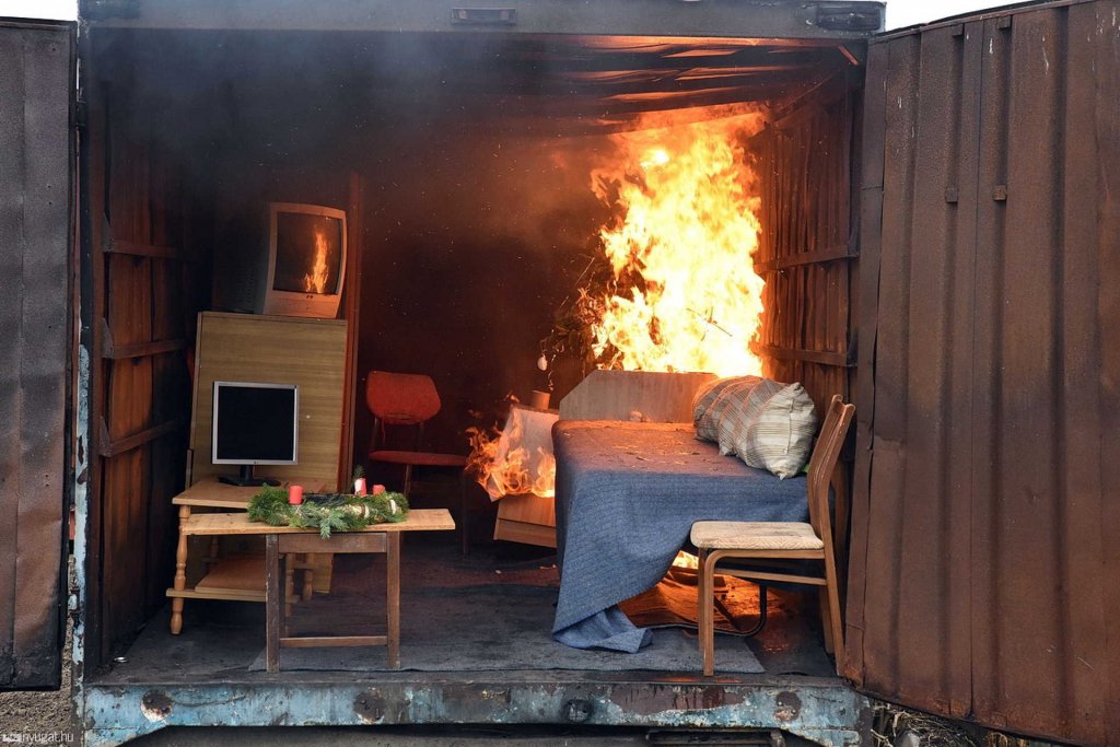 Karácsonykor is fontos a tűzmegelőzés
