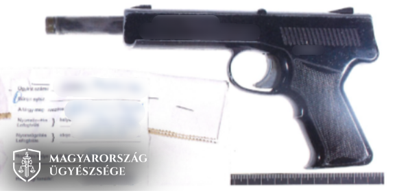 Rendőrt hívtak egy dílerre Budakalászon, miután fegyverrel sem tudtak drogot rabolni tőle